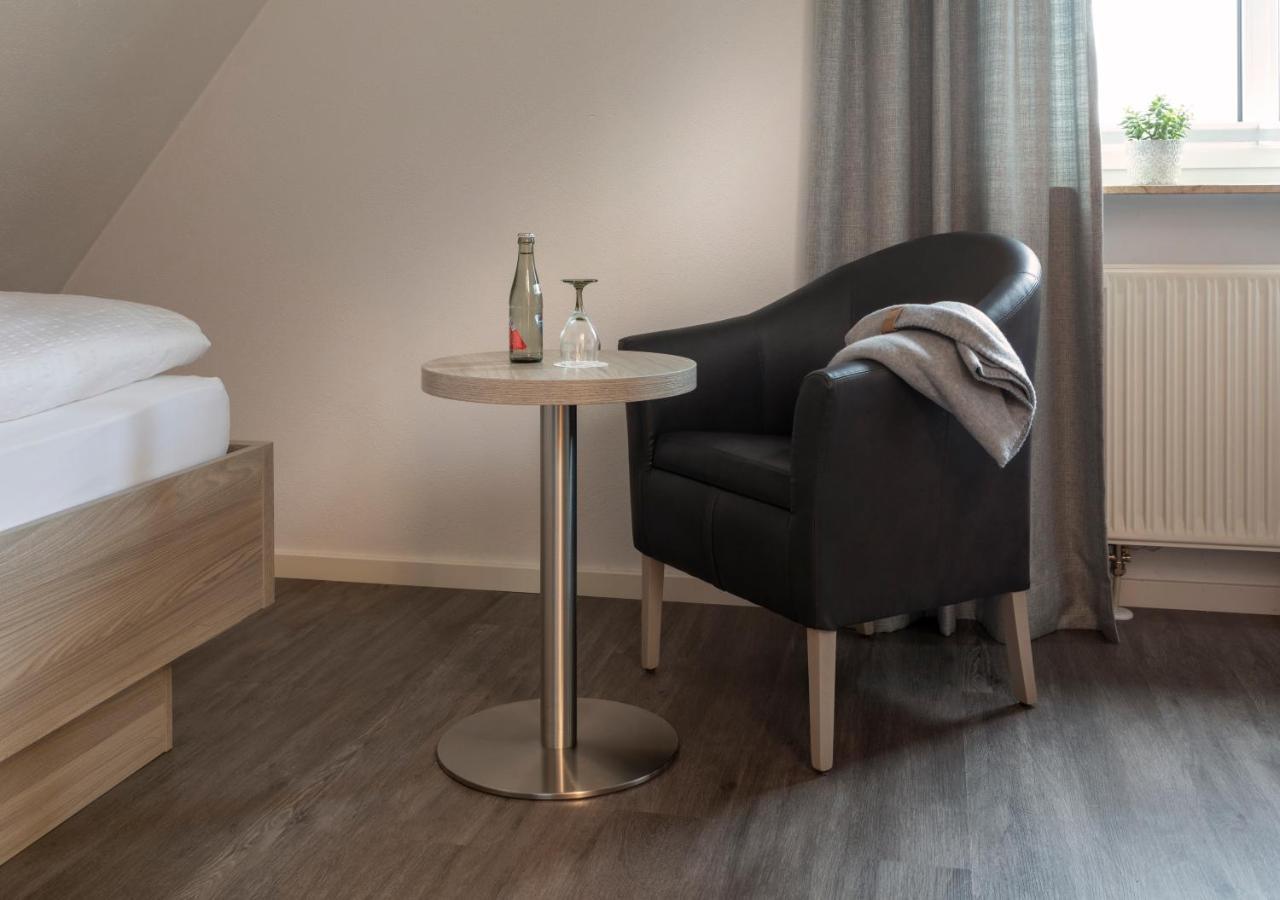 Hotel Am Ludwigskanal Вендельштайн Экстерьер фото